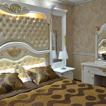 Elegant Boutique Rustaveli Hotel Tbilisi Exterior foto
