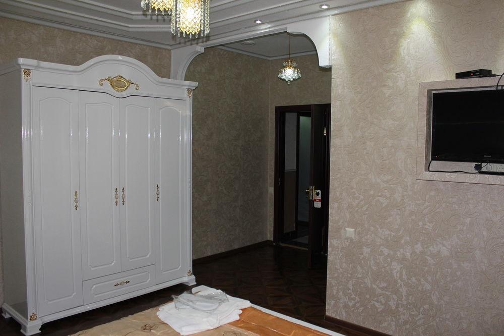 Elegant Boutique Rustaveli Hotel Tbilisi Exterior foto