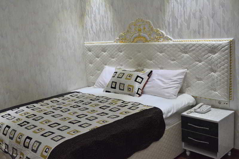 Elegant Boutique Rustaveli Hotel Tbilisi Exterior foto